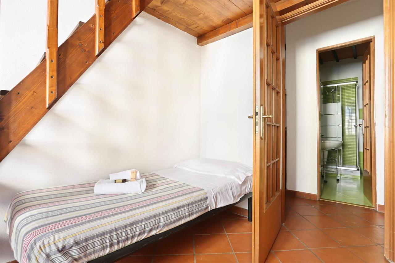 Tornabuoni Apartment- Hosted By Sweetstay Флоренция Экстерьер фото