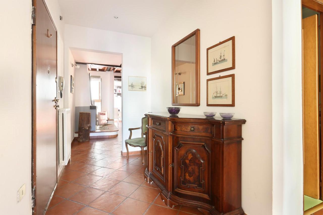 Tornabuoni Apartment- Hosted By Sweetstay Флоренция Экстерьер фото